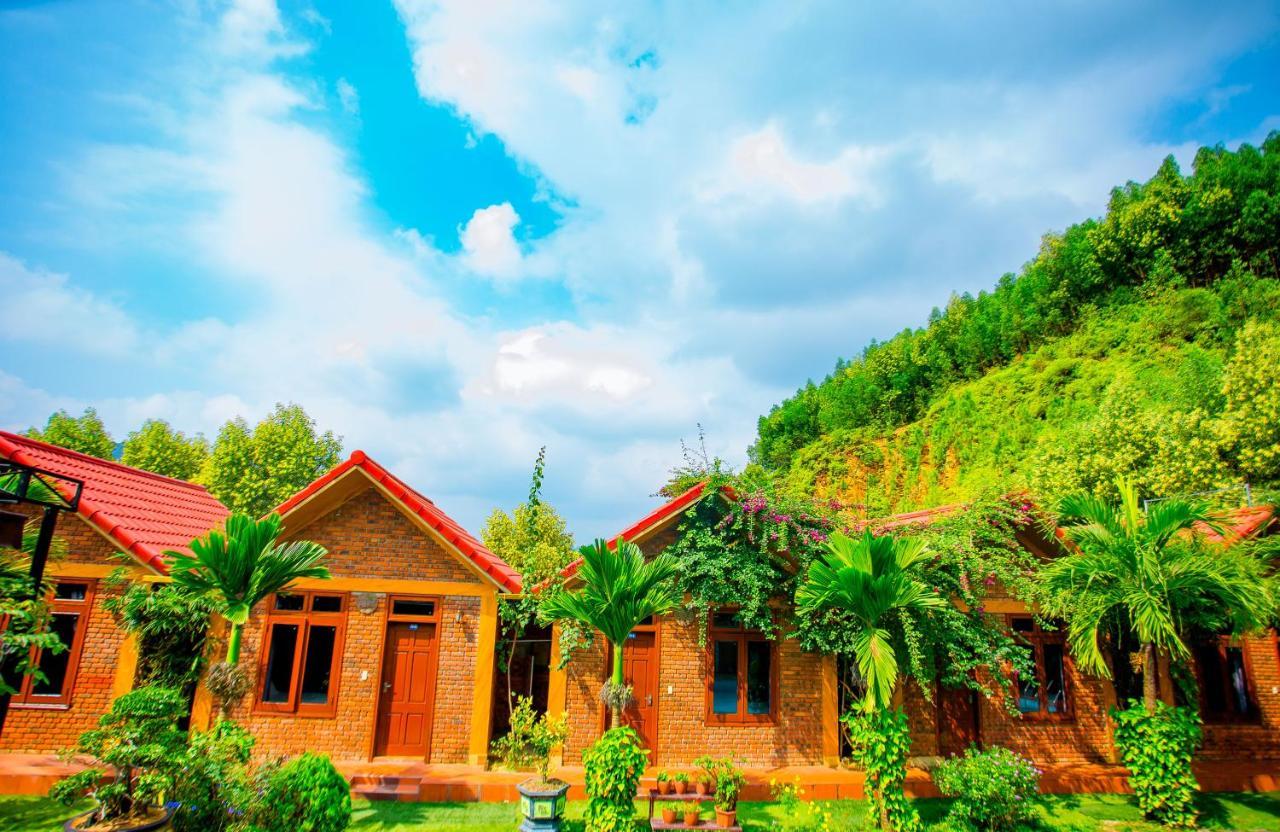 Hillside View Homestay فونغ نها المظهر الخارجي الصورة