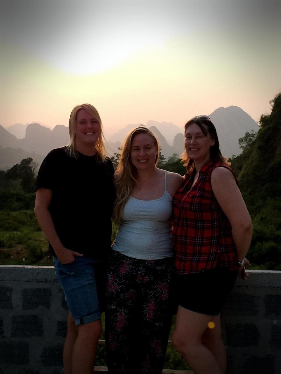 Hillside View Homestay فونغ نها المظهر الخارجي الصورة